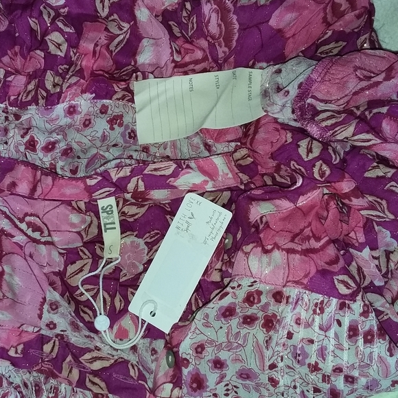 BNWT Sample Spell Winona blouse in berry S one-off - Picture 7 of 8